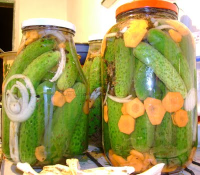 castraveti-murati Yammi pickles!